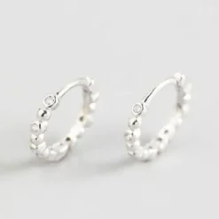 AND COPENHAGEN Shiny Dot Hoops Sølv