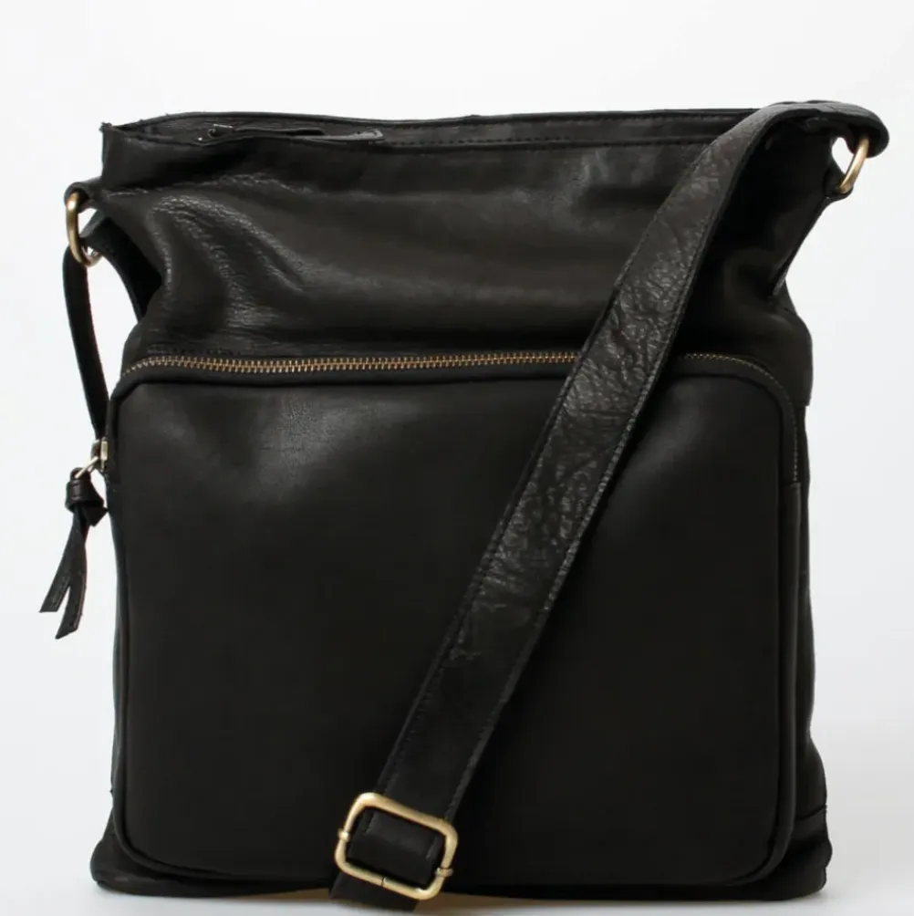 TREATS Maggie Crossbody Sort
